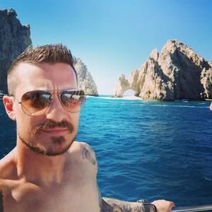 Meet your Posher, Kevin